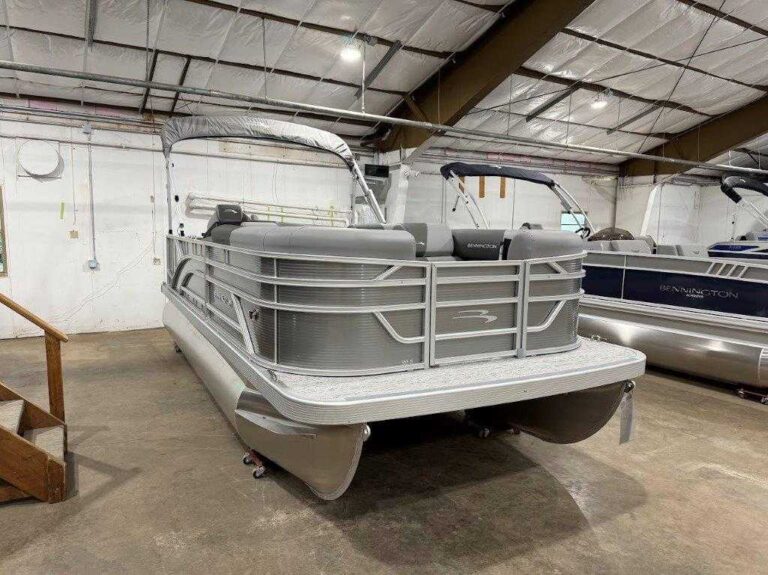 2026 Bennington 188SL - Performance Double Toon - EXTRA DEAL US-ETWS6399F526 [photo 1]